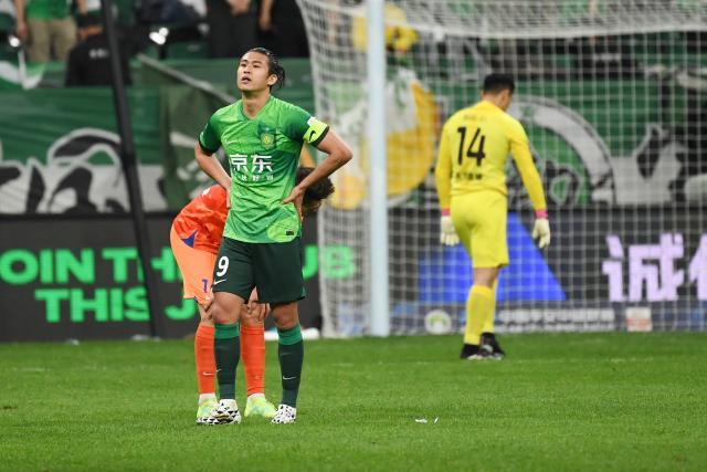 国安公布张玉宁伤情 至少伤缺6-8周将错过亚运会