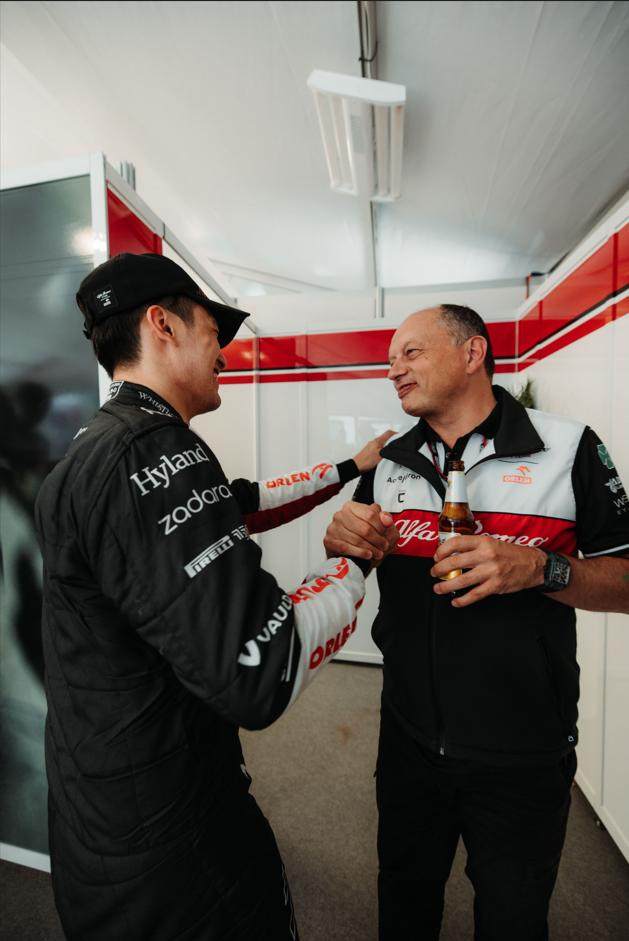 九游娱乐官网-专访车队领队：周冠宇本赛季很出色 并且仍在进步